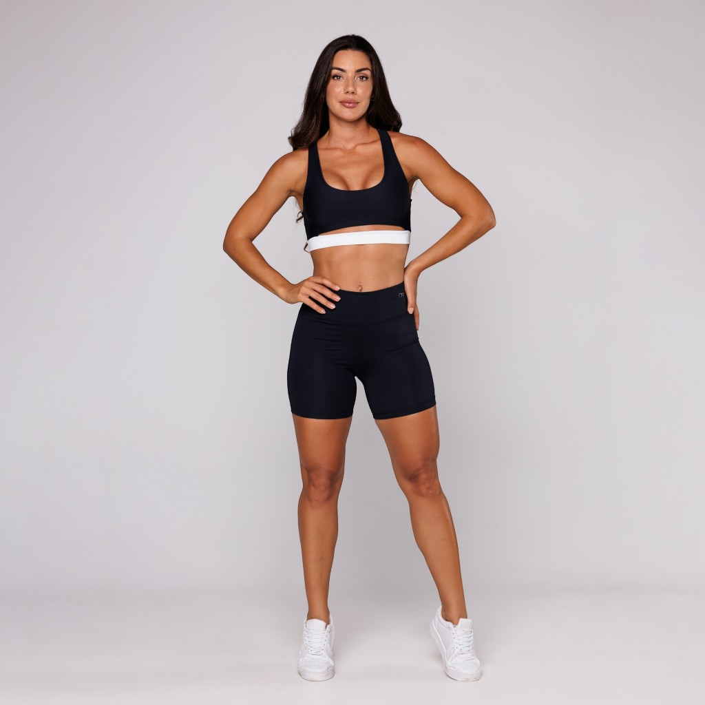 Conjunto Fitness Feminino Academia Top Curvatura na Base e Short Básico Treino Coleção Essential