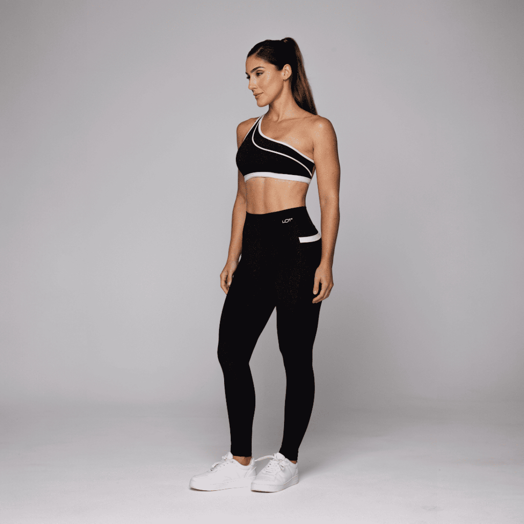 Conjunto Fitness Feminino Flower Academia Top Ombro Só e Calça Legging com Bolso Coleção Duo Conjunto Fitness Feminino Flower Academia Top Ombro Só e Calça Legging com Bolso Coleção Duo