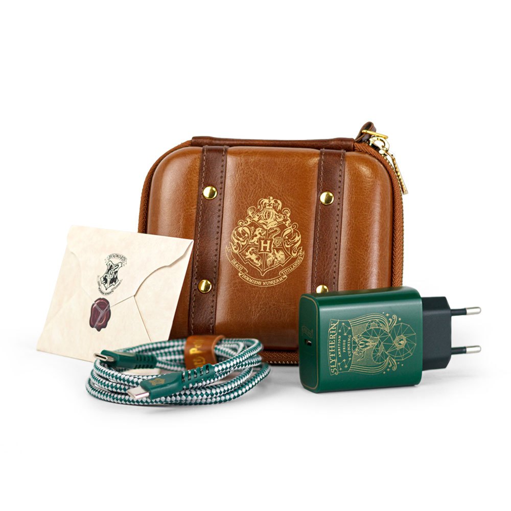 Kit de Carregamento Turbo com Estojo USB-C 33W Verde | Sonserina Harry Potter Kit de Carregamento Turbo com Estojo USB-C 33W Verde | Sonserina Harry Potter