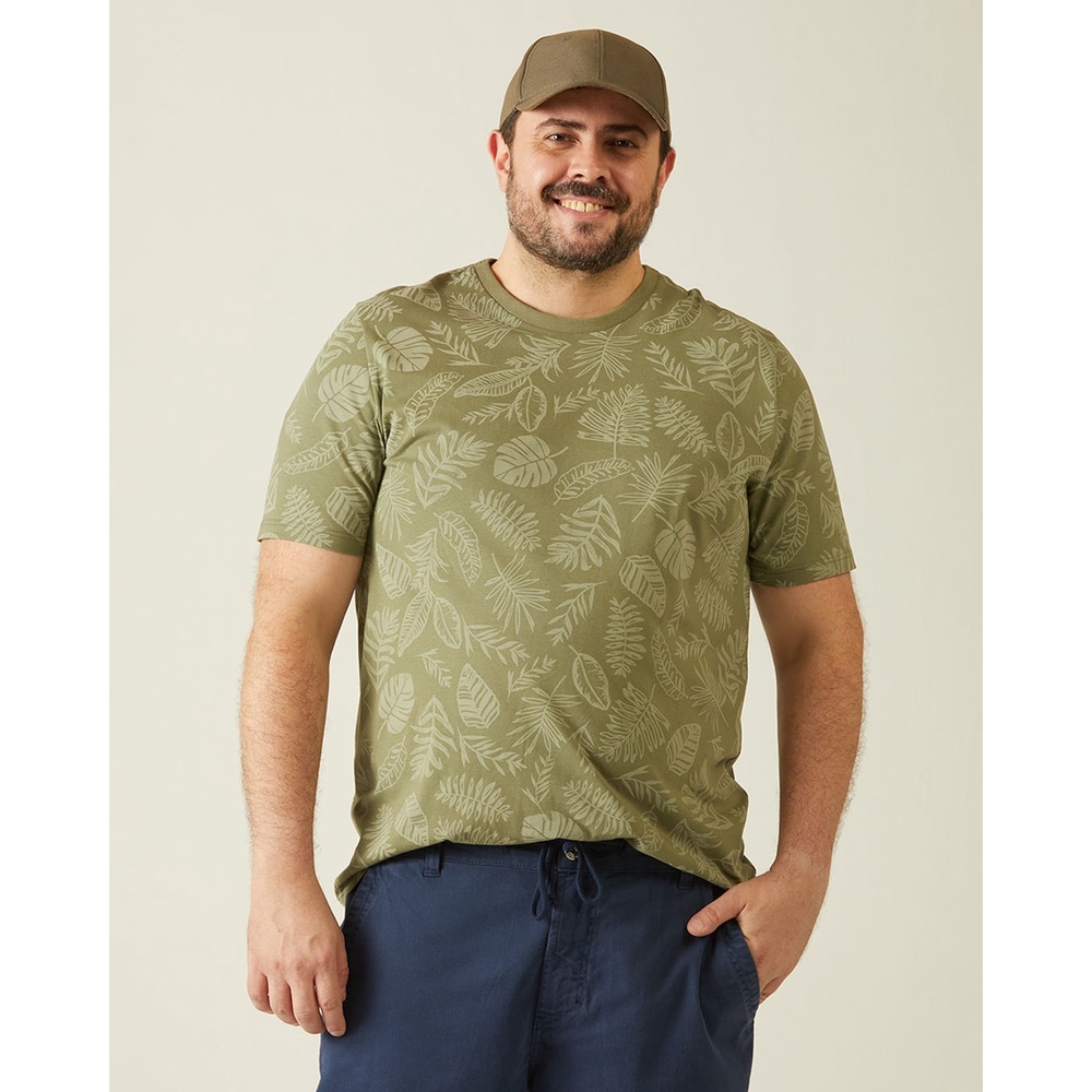 Camiseta Masculina Plus Size Folhagem Decote Redondo Meia Malha Camiseta Masculina Plus Size Folhagem Decote Redondo Meia Malha