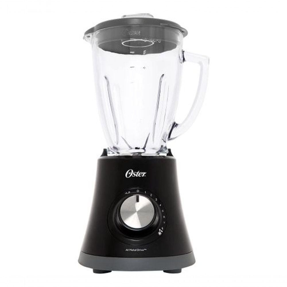 Liquidificador Oster Super Chef Preto 1,25L BLSTMG-BR8 110V Liquidificador Oster Super Chef Preto 1,25L BLSTMG-BR8 110V