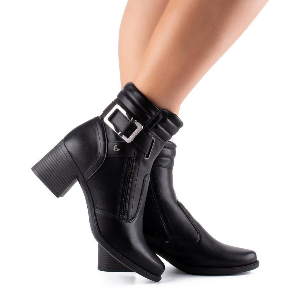 Bota Mississipi de Cano Curto Bico Fino Preta Feminina MC511 Bota Mississipi de Cano Curto Bico Fino Preta Feminina MC511
