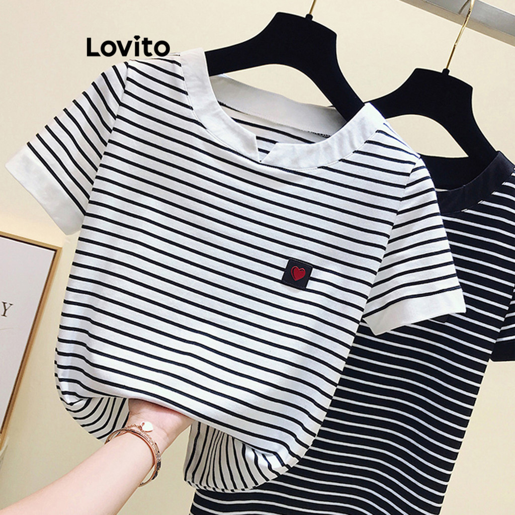 Lovito Camiseta Feminina Casual Estampada Com Listras E Gola Contrastante LNE39558 (multicolorida) Lovito Camiseta Feminina Casual Estampada Com Listras E Gola Contrastante LNE39558 (multicolorida)