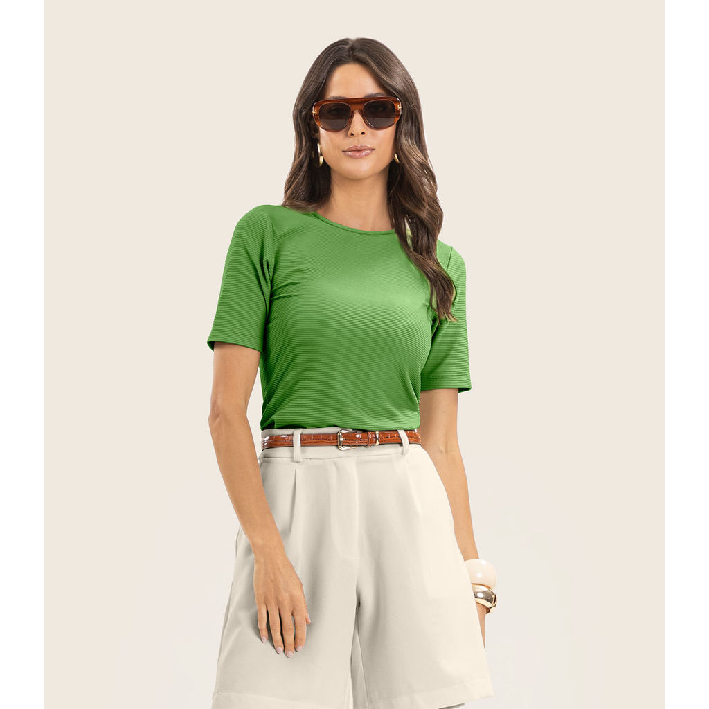 Blusa Feminina Manga Curta em Poly Endless Verde Blusa Feminina Manga Curta em Poly Endless Verde