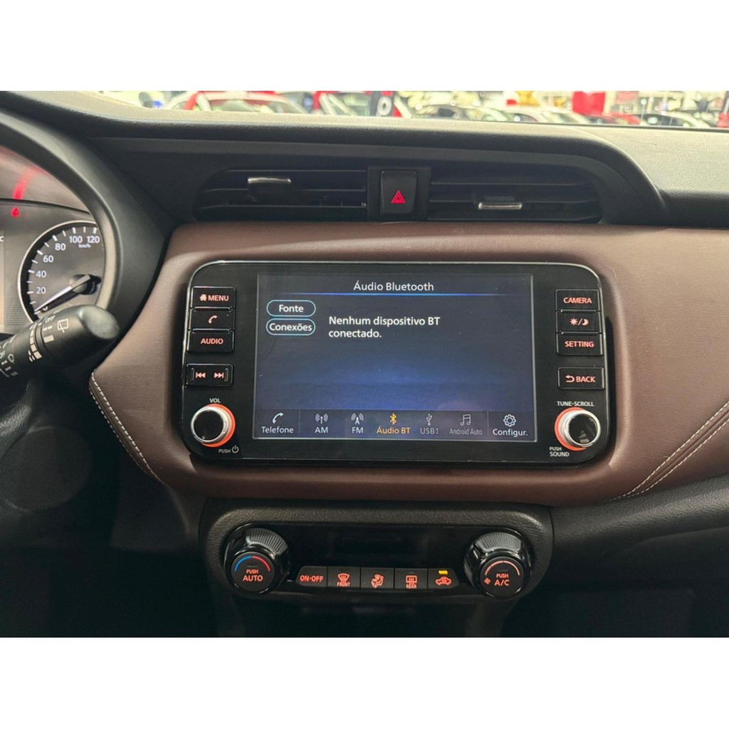 Moldura 9″ Nissan Kicks 22/25 – Black Piano Moldura 9″ Nissan Kicks 22/25 – Black Piano