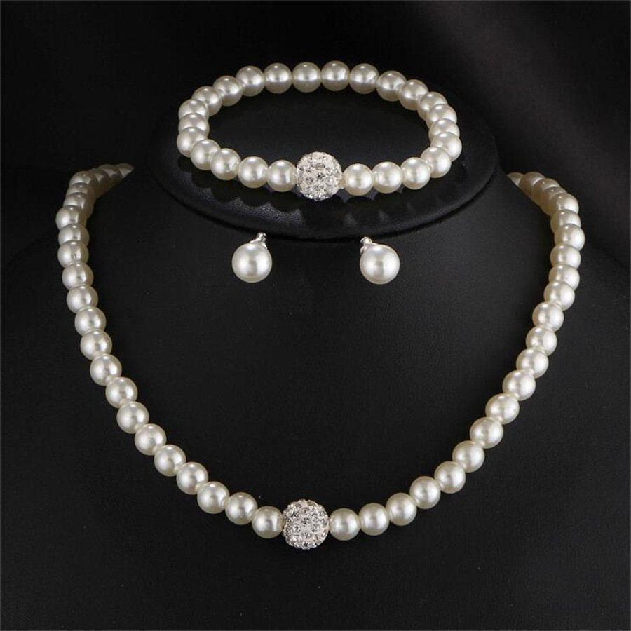 Lovito Conjunto de Acessórios com Pérolas LFASCS1694 Lovito Conjunto de Acessórios com Pérolas LFASCS1694