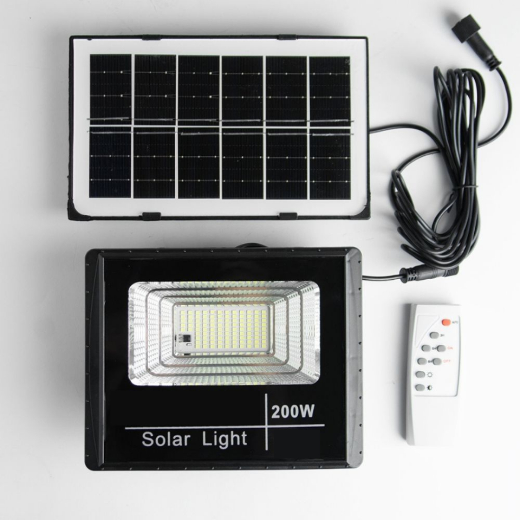 Holofote Solar Led 200W Com Alta Potencia Refletor Branco Frio 6500K Controle Remoto Placa Solar Holofote Solar Led 200W Com Alta Potencia Refletor Branco Frio 6500K Controle Remoto Placa Solar