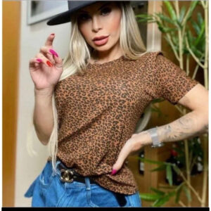 Blusa manga curta gola redonda - Oferta na Shopee
