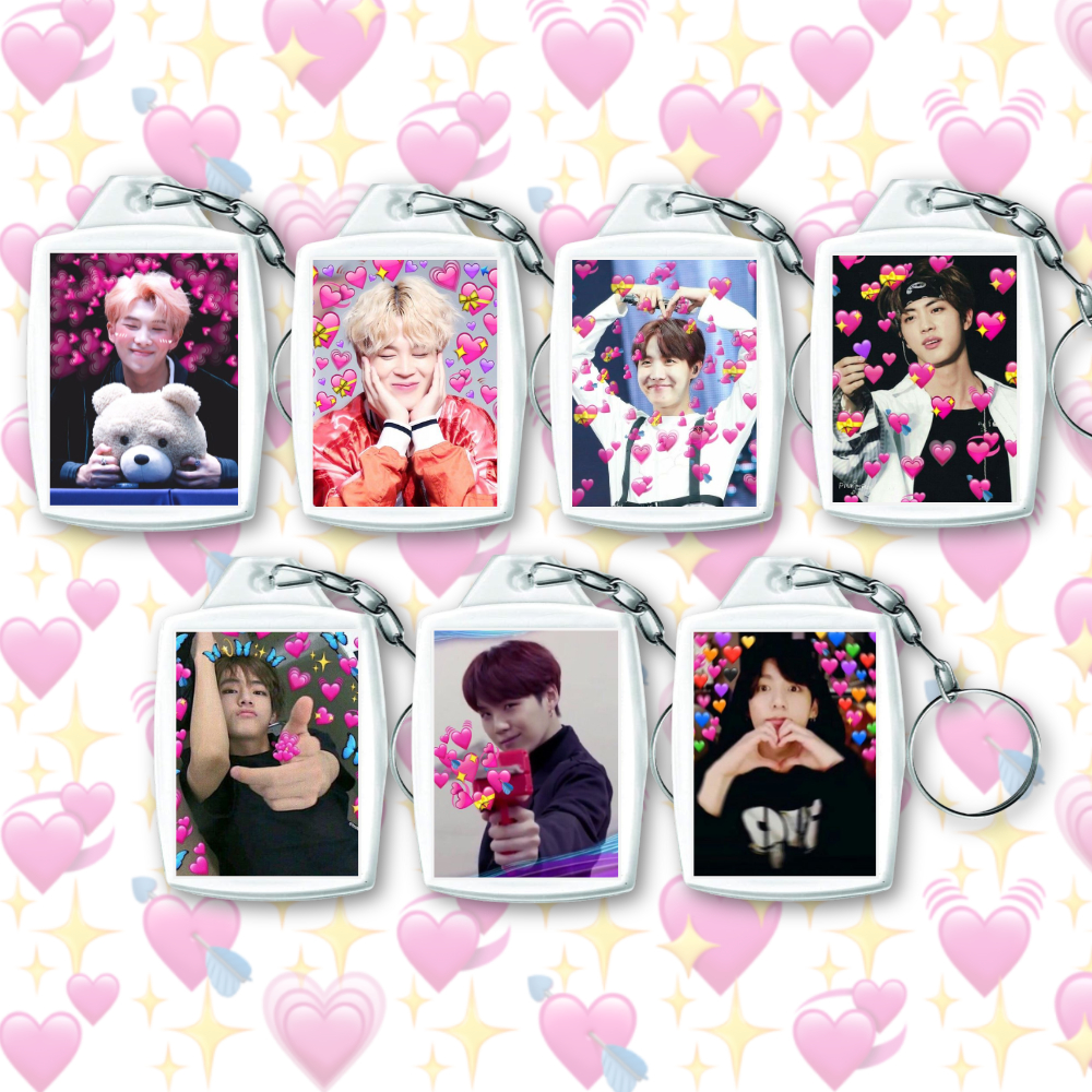 Chaveiros BTS frente e verso - 3x4 em acrílico e papel fotográfico Chaveiros BTS frente e verso - 3x4 em acrílico e papel fotográfico - Oferta na Shopee