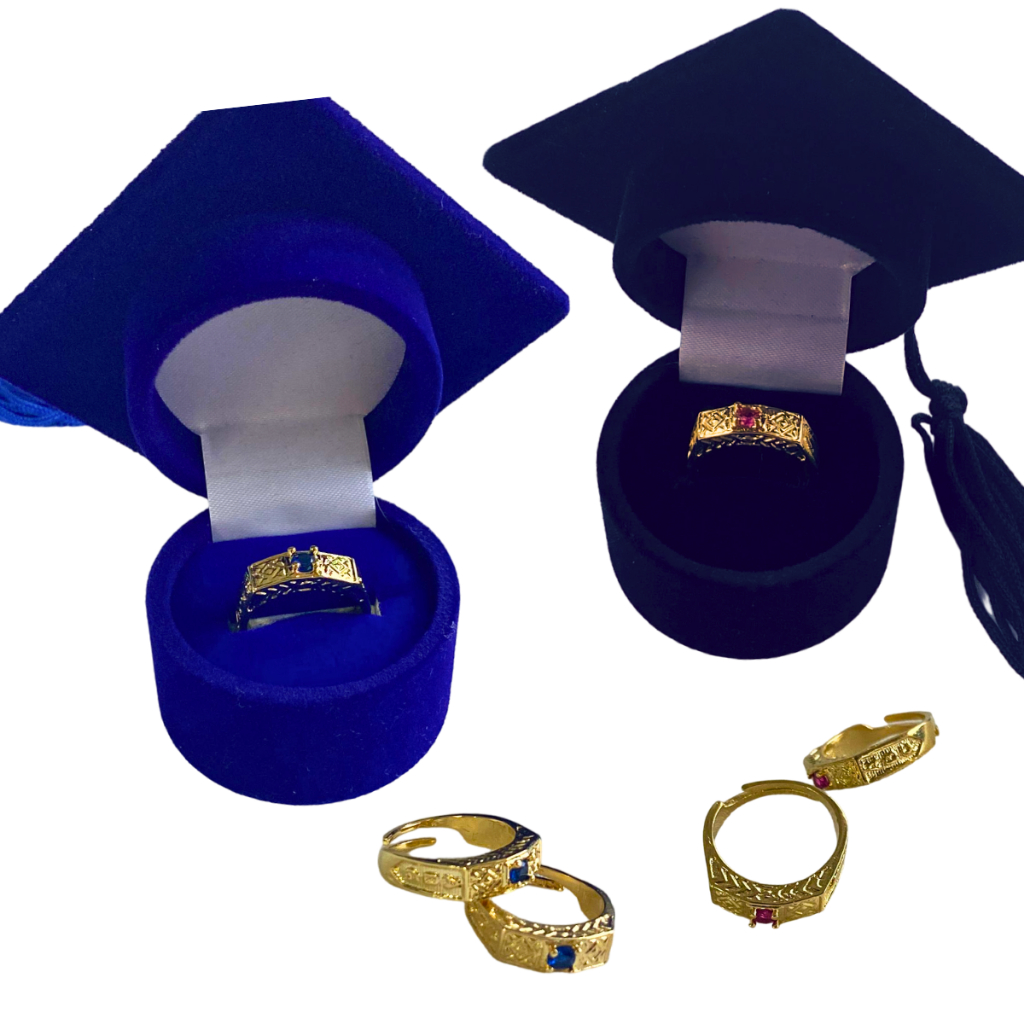 Anel de Formatura Infantil ABC Lembrancinha Banhado a Ouro com Caixinha Capelo Anel de Formatura Infantil ABC Lembrancinha Banhado a Ouro com Caixinha Capelo - Oferta na Shopee