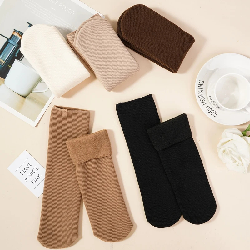 Kit ate 6 pares de meias/meia soquete térmica grossa flanelada fleece inverno frio intenso Kit ate 6 pares de meias/meia soquete térmica grossa flanelada fleece inverno frio intenso