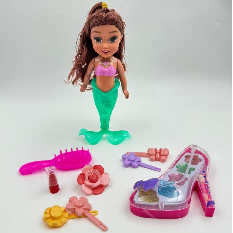 Brinquedo Boneca Ariel Sereia c/ Acessórios de maquiagem com Cauda Que Acende LED Brinquedo Boneca Ariel Sereia c/ Acessórios de maquiagem com Cauda Que Acende LED
