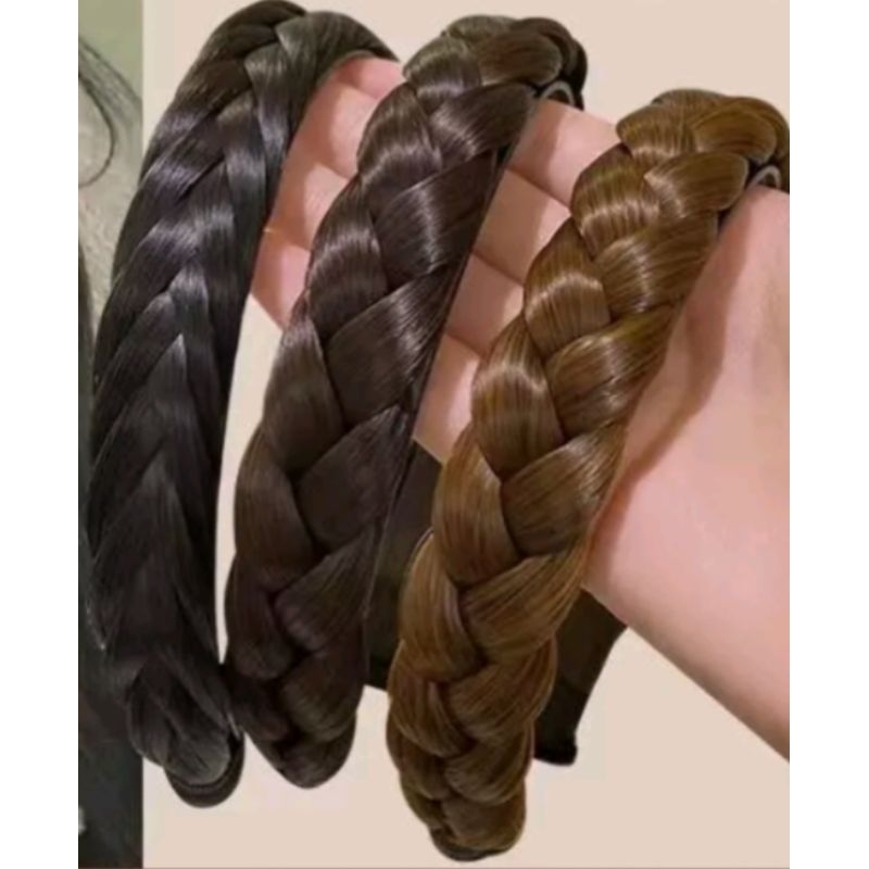 Tiara de trança que imita cabelo Tiara de trança que imita cabelo - Oferta na Shopee