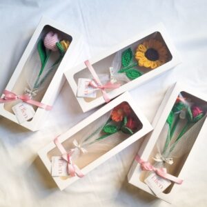 BUQUÊ DE FLOR DE CROCHÊ PARA PRESENTE - Oferta na Shopee