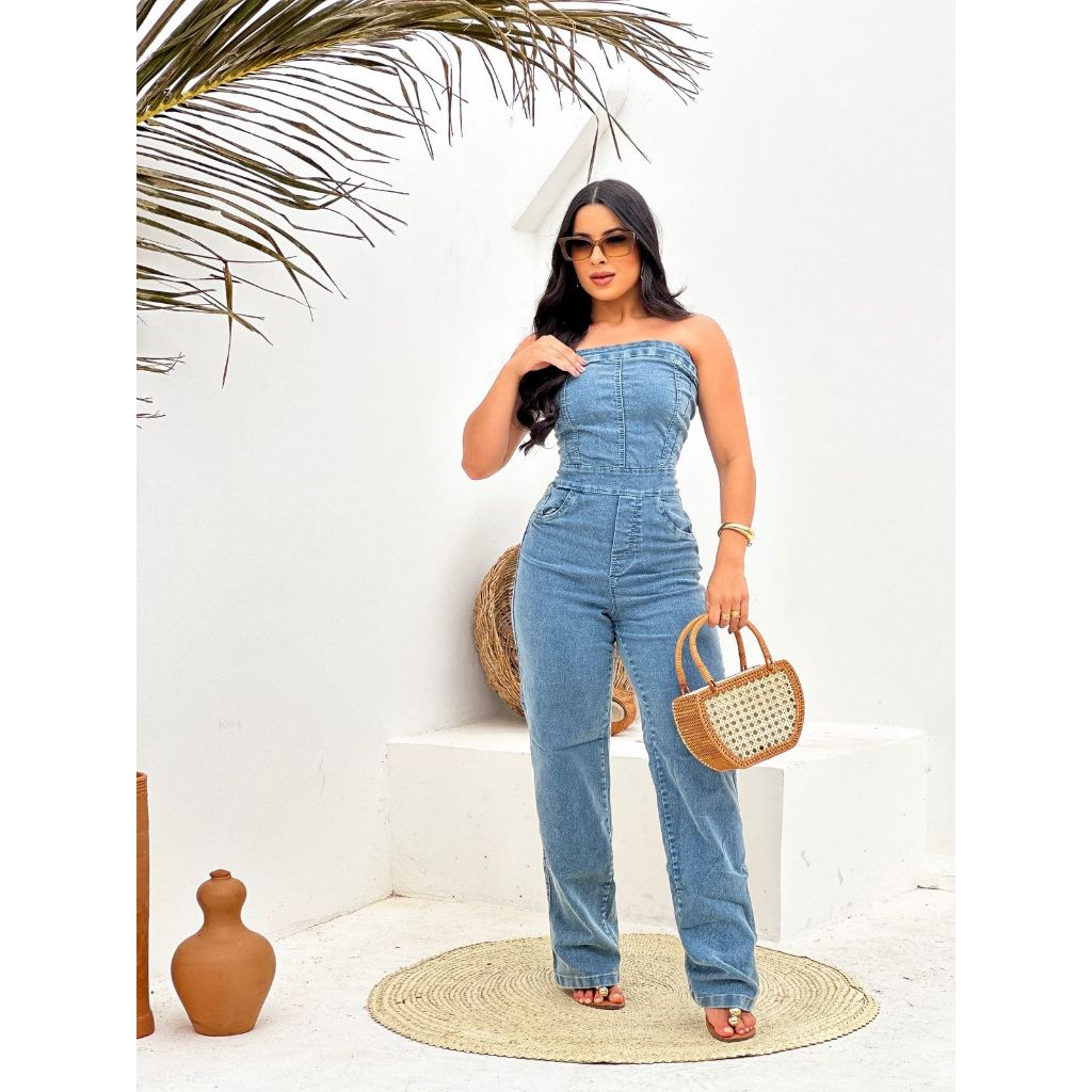 Macacão longo estilo flare jeans feminino tomara que caia com lycra Macacão longo estilo flare jeans feminino tomara que caia com lycra - Oferta na Shopee