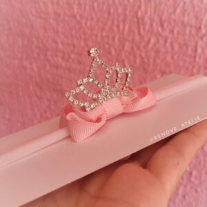 Laço Aurora Rosa Bebe Com Coroa Luxo - MICRO 5CM - Oferta na Shopee