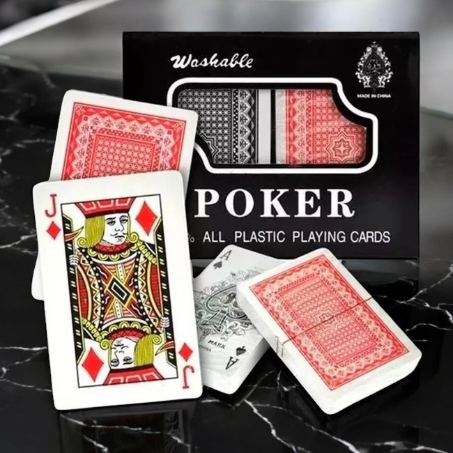 Kit 2 Baralhos – Jogos de Cartas – 100% Plástico Premium + Caixinha Exclusiva Kit 2 Baralhos – Jogos de Cartas – 100% Plástico Premium + Caixinha Exclusiva