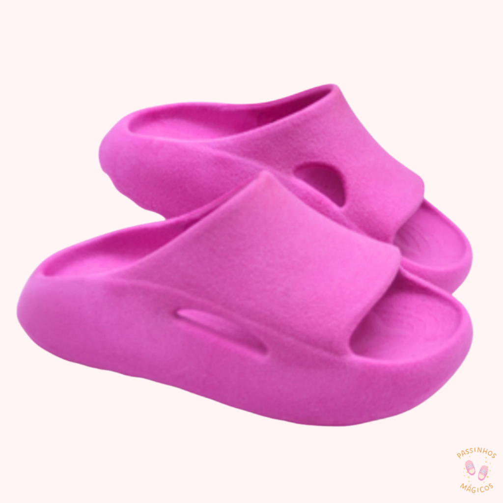 Chinelo Nuvem Slide Sandália Infantil Babuche Menina Menino Confortável Leve Chinelo Nuvem Slide Sandália Infantil Babuche Menina Menino Confortável Leve