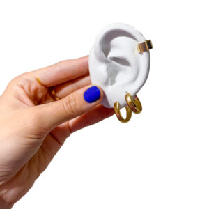 Orelha de Silicone Branca Expositor Porta Brinco Bijuterias Piercings - Oferta na Shopee