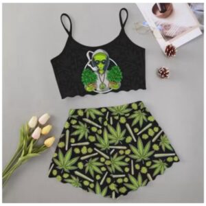 pijama cropped babydoll personagens roupa de dormir carnaval Naruto alien erva - Oferta na Shopee