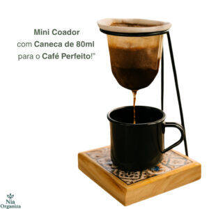 MINI SUPORTE PARA COADOR DE CAFE COM XICARA E REFIL - Oferta na Shopee