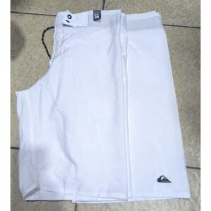 Bermuda Masculina de surf estampada no tecido táctil com elastano - Oferta na Shopee