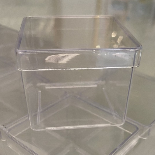 20, 30, 50 Caixas Decorativa De Acrílico 7×7 Para Lembrancinha Transparente Festas Aniversários 20, 30, 50 Caixas Decorativa De Acrílico 7×7 Para Lembrancinha Transparente Festas Aniversários