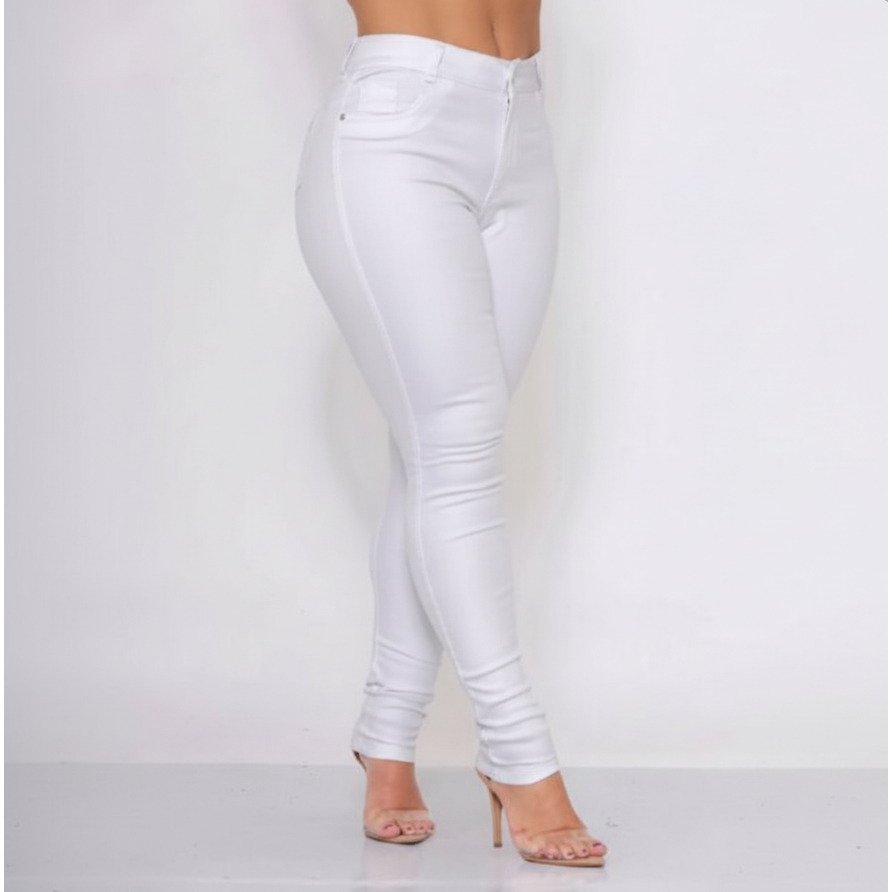 Calça Branca Feminina Skinny com Elastano — Conforto e Ajuste Perfeito Não Fica Transparente Calça Branca Feminina Skinny com Elastano — Conforto e Ajuste Perfeito Não Fica Transparente - Oferta na Shopee