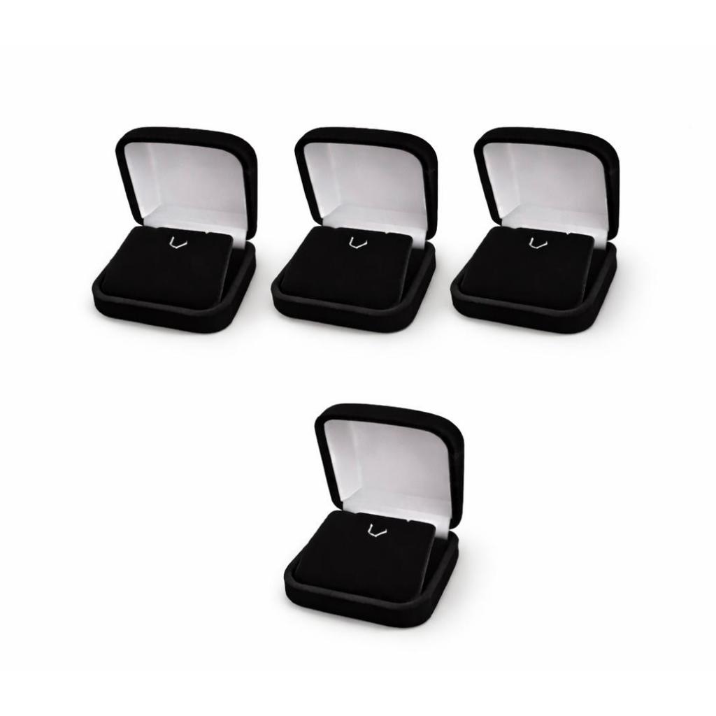 Caixinhas De Veludo - Compre 3 Ganhe 1 De Brinde Cor Unica 4 unidades Caixinhas De Veludo - Compre 3 Ganhe 1 De Brinde Cor Unica 4 unidades - Oferta na Shopee