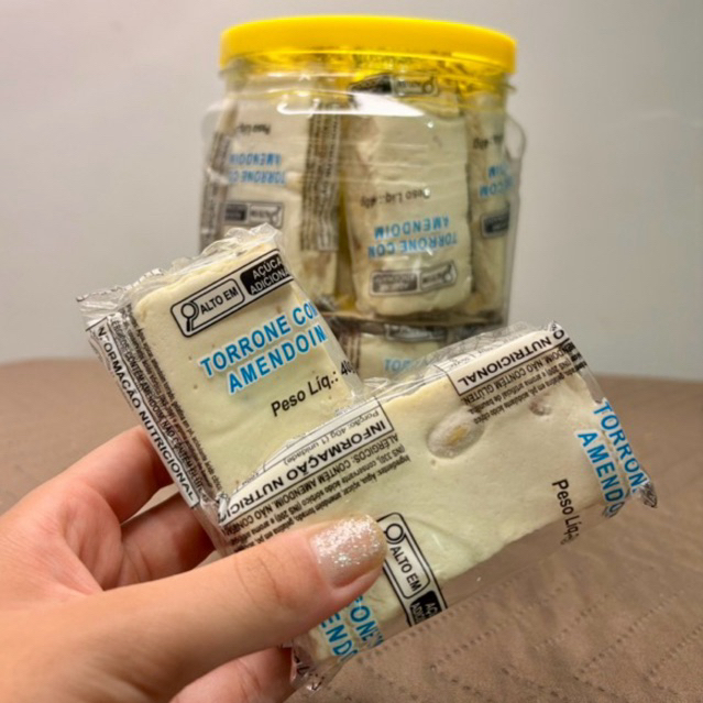 Doce Torrone com amendoim 800g 20 unidades Doce Torrone com amendoim 800g 20 unidades - Oferta na Shopee