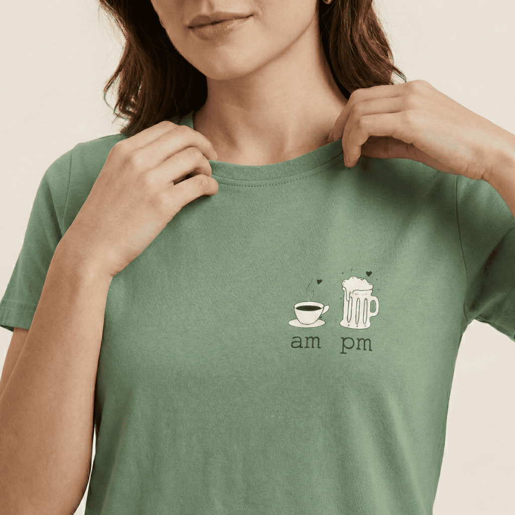 Tshirt Camiseta Feminina Blusa 100% Algodão Estampa Café e Cerveja Tshirt Camiseta Feminina Blusa 100% Algodão Estampa Café e Cerveja