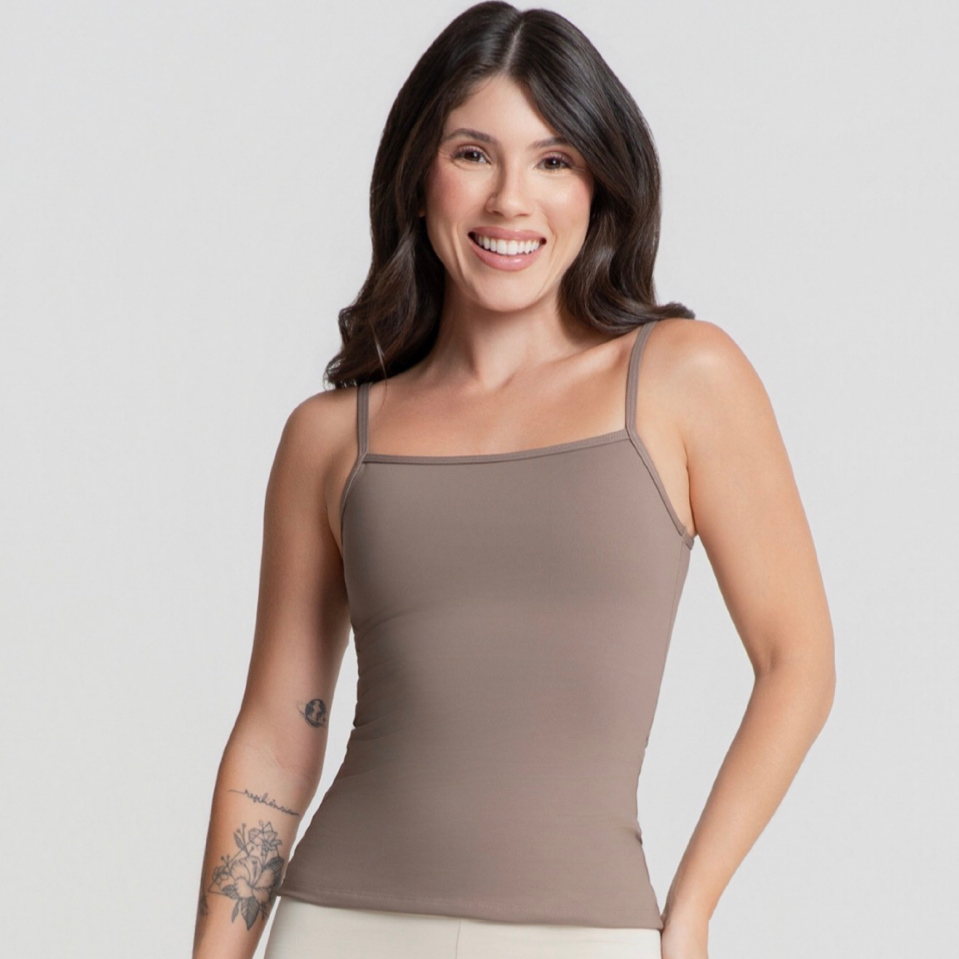 Regata Alça Fina Fitness Blusa Feminino Liso Poliamida Tank Top Slim Camiseta Academia Verão Regata Alça Fina Fitness Blusa Feminino Liso Poliamida Tank Top Slim Camiseta Academia Verão