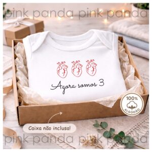 Body Bebê Frase "Agora somos 3" Anúncio Revelação Gravidez - Oferta na Shopee