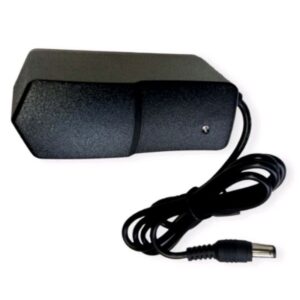 Fonte 9V 2A para Pedais e Teclados Centro Negativo Bivolt - Oferta na Shopee