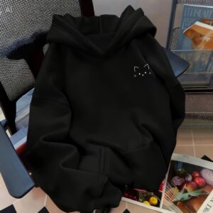 Moletom para Frio Feminina com Capuz e Gato Delicado no Peito Moda Confortável e Moderna - Oferta na Shopee