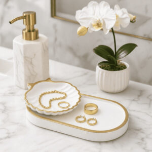 Conjunto 2 Peças Bandeja Oval + Concha Branca com Dourado Porta Jóias - Oferta na Shopee