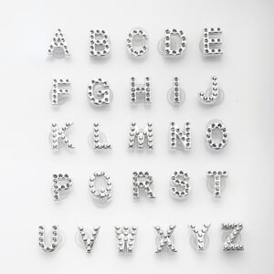 Encantos De Sapato Para Conjunto De Entupimento Botão De Letras Prateadas - Oferta na Shopee