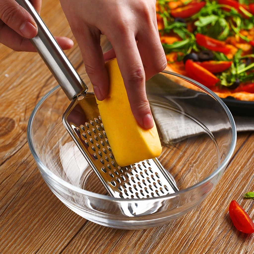 OFERTA Ralador De Aço Fino Inox Multifuncional Para Queijo e Legumes Cozinha Fino 24cm x 5,5cm OFERTA Ralador De Aço Fino Inox Multifuncional Para Queijo e Legumes Cozinha Fino 24cm x 5,5cm