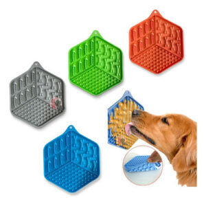 Comedouro Ventosa Tapete De Lamber Para Cães E Gatos Pet Pequenos Comedor Interativo cachorros 2D - Oferta na Shopee