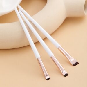 Kit 3 Escovas para Delineador de Olhos – Pincéis de Seda para Maquiagem dos Olhos em Diversos Formatos - Oferta na Shopee