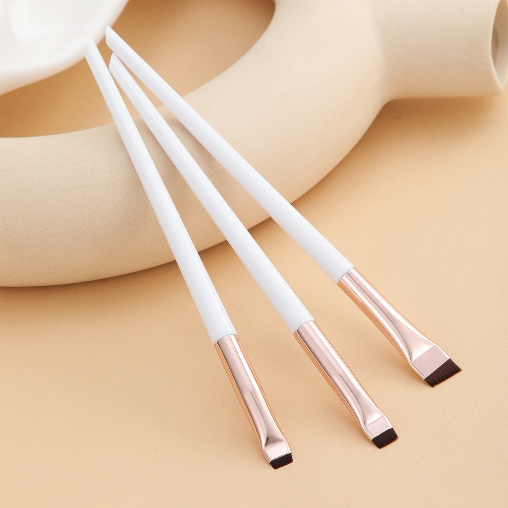 Kit 3 Escovas para Delineador de Olhos – Pincéis de Seda para Maquiagem dos Olhos em Diversos Formatos Kit 3 Escovas para Delineador de Olhos – Pincéis de Seda para Maquiagem dos Olhos em Diversos Formatos - Oferta na Shopee