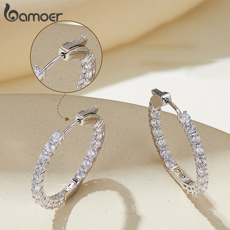 Bamoer Brincos Stud Redondos De Cor Prata Circular Luminoso Cubic Zirconia Para Mulheres Jóias YIE138 Hiperbole Bamoer Brincos Stud Redondos De Cor Prata Circular Luminoso Cubic Zirconia Para Mulheres Jóias YIE138 Hiperbole - Oferta na Shopee