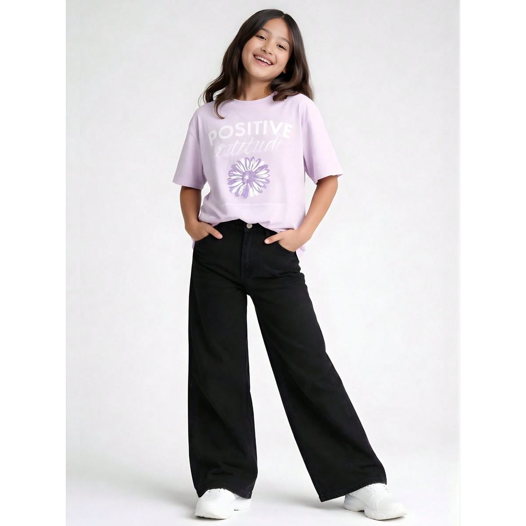 Calça Jeans Wide Leg Feminina Infantil Perna Larga e Bolsos Laterais Confortável Moda Casual e Infantil Moderna Calça Jeans Wide Leg Feminina Infantil Perna Larga e Bolsos Laterais Confortável Moda Casual e Infantil Moderna