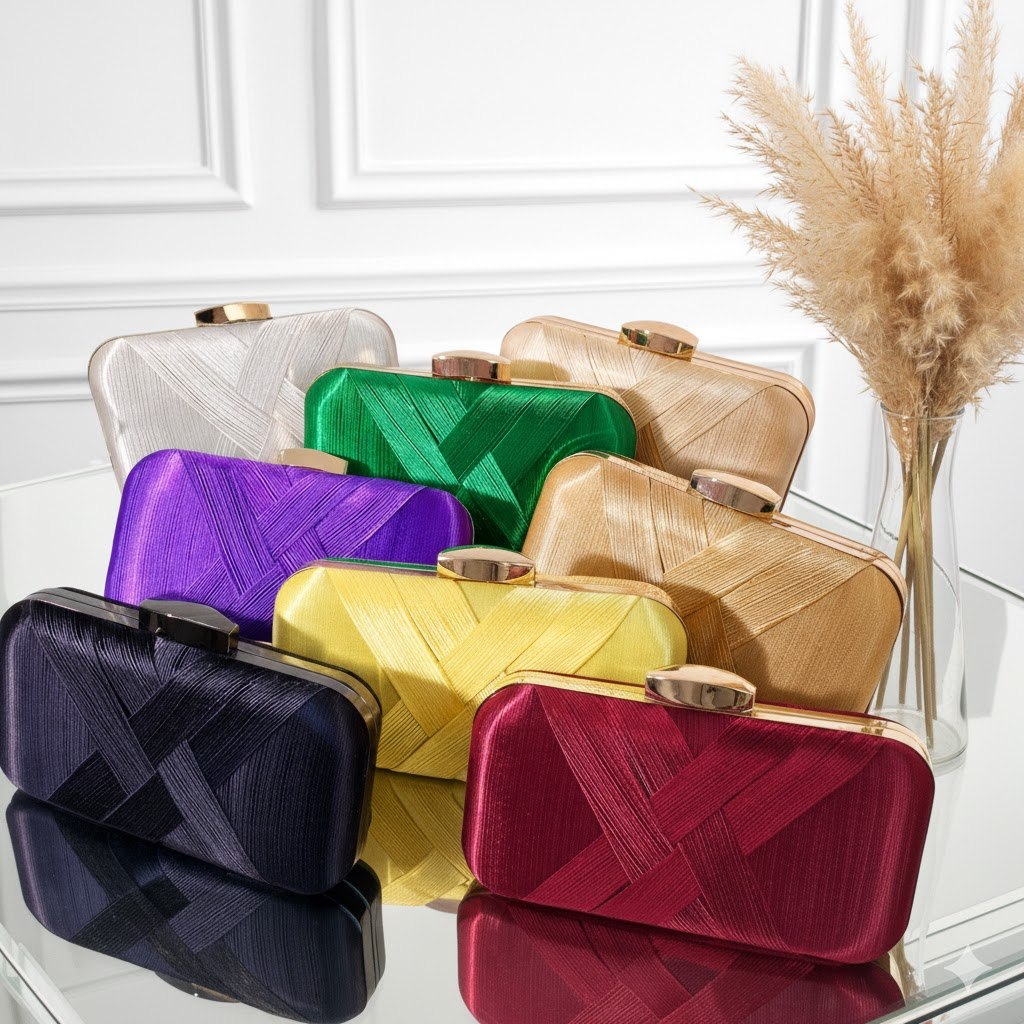 Bolsa Clutch Feminina Elegante Luxo em Cetim Festa Casamento Formatura Bolsa Clutch Feminina Elegante Luxo em Cetim Festa Casamento Formatura - Oferta na Shopee
