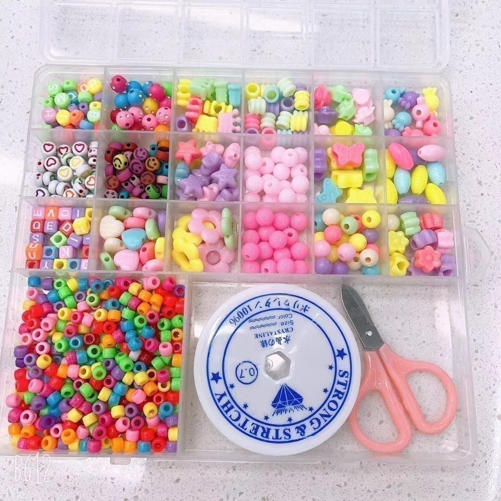 1/2 PCS Maleta Infantil Conjunto Silicone Micangas de fazer Pulseiras Miçangas Colares-Aleatório 1/2 PCS Maleta Infantil Conjunto Silicone Micangas de fazer Pulseiras Miçangas Colares-Aleatório - Oferta na Shopee