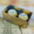 10~50 Caixa P/2 Doces Ouro Textura com Visor PVC N2 ASSK