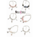 KIT 6 Pulseira Berloques Prateada, Rose e Dourada Estilo Feminina (Modelo aleatório)