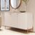 Buffet Aparador Curvo 3 Portas Pés e Puxadores em Metal 131cm Tucupí Off White/Bronze