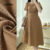 Lovito Vestido Elegante Assimétrico com Botões Primavera/verão  Vestido Marrom para Mulheres L142LD224
