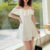 Lovito Vestido Feminino Casual Liso com Acabamento de Alface, Frente Dividida e Design Falso 2 em 1 – LNE63371